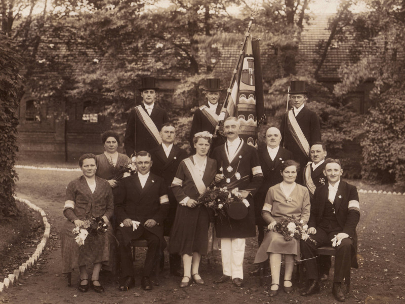 tl_files/bilder/Throngesellschaften/Thron_1930_800.jpg